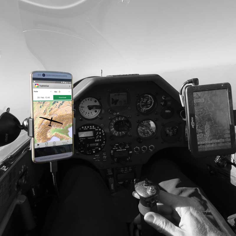 TopMetSat App in use inside Cockpit